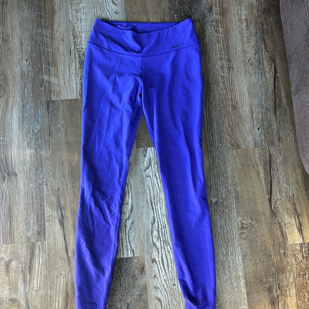 Nike leggings